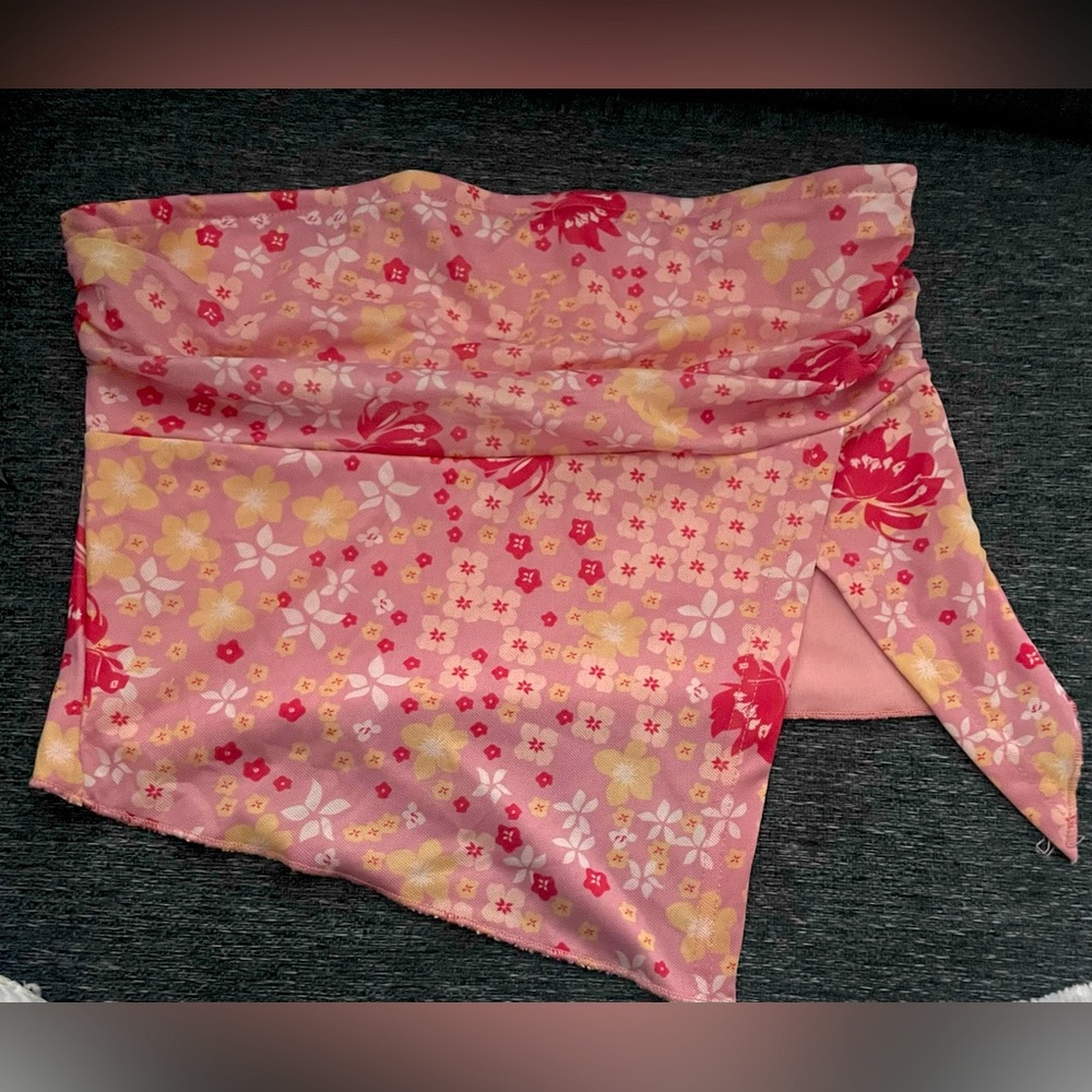 floral strapless crop top for summer